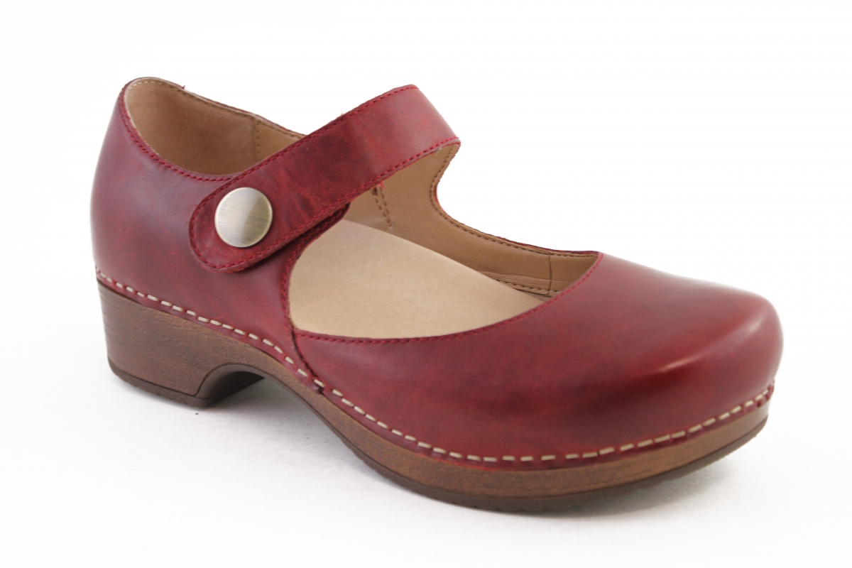 dansko beatrice clog