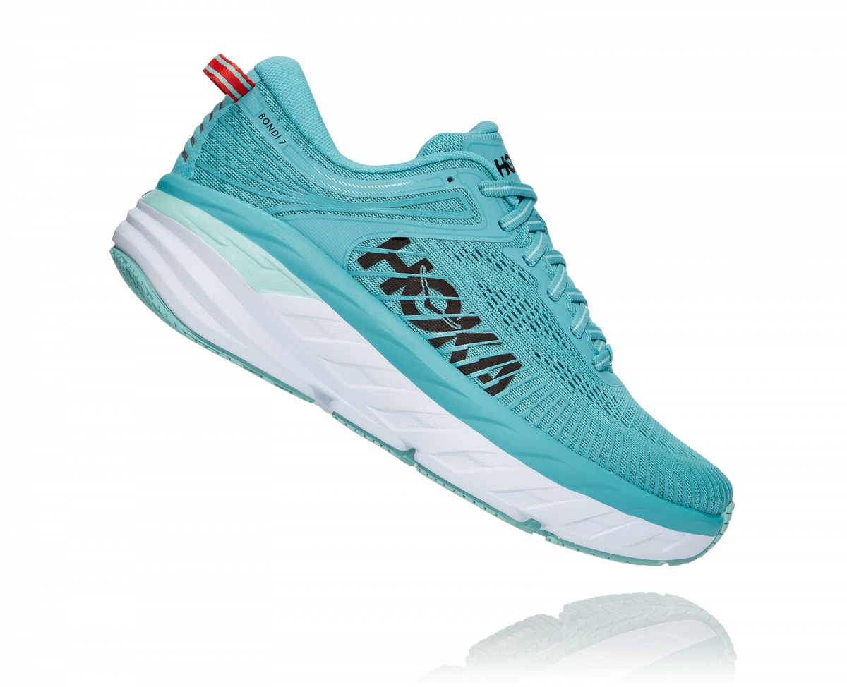 hoka bondi wide fit womens